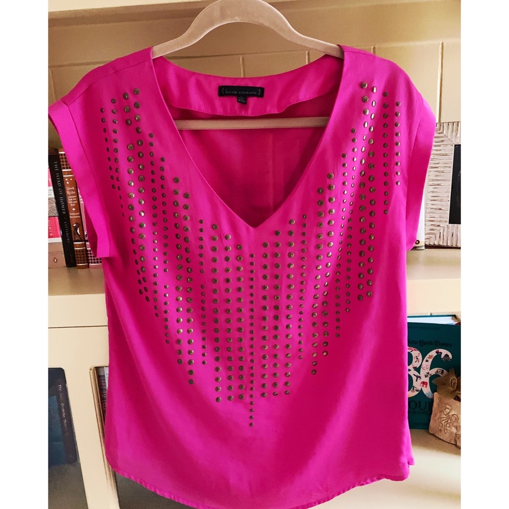 Gold studded fuchsia top!